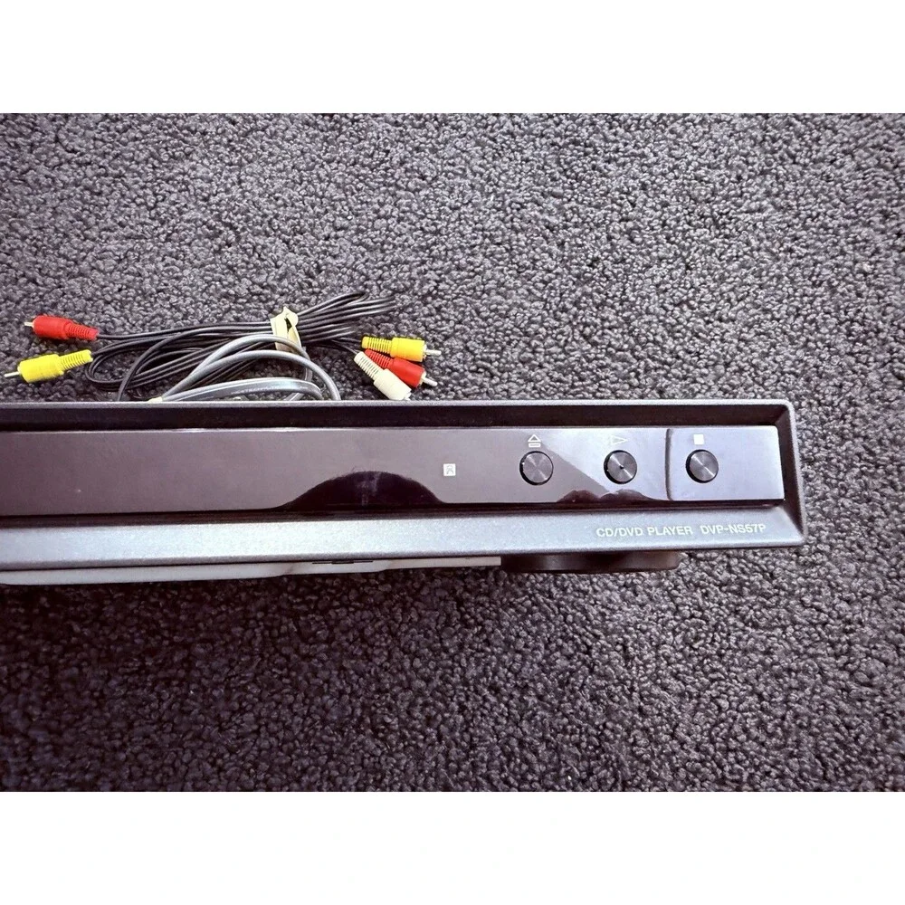 Sony DVP-NS57P CD/DVD Player Black w/ Power & AV Cords No Remote TESTED